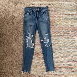 Women American Eagle Super Hi-Rise Jeans Size 8